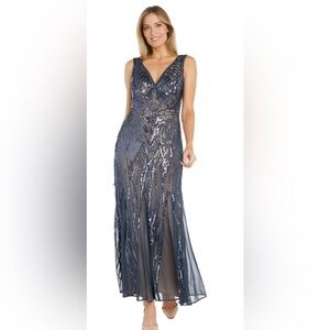 R&M Richard’s Size 16 Gunmetal Sequin Full Length Sleeveless Evening Gown